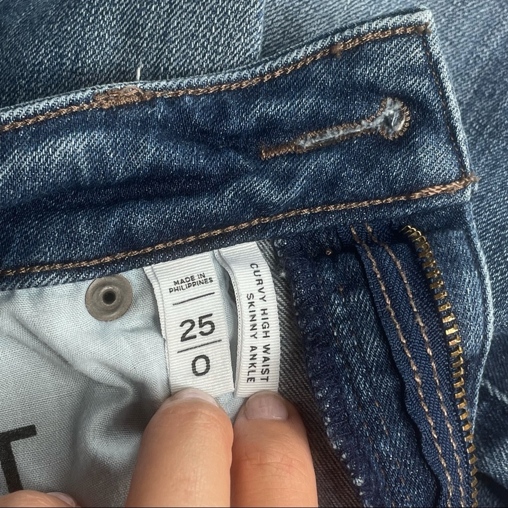 LOFT Jeans Size 0 - Picture 8 of 13